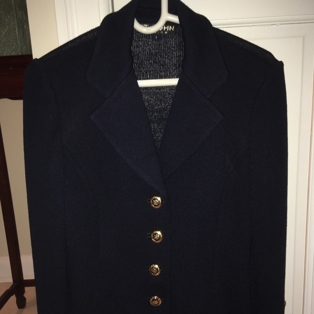 St. John Basics knit women’s suit
